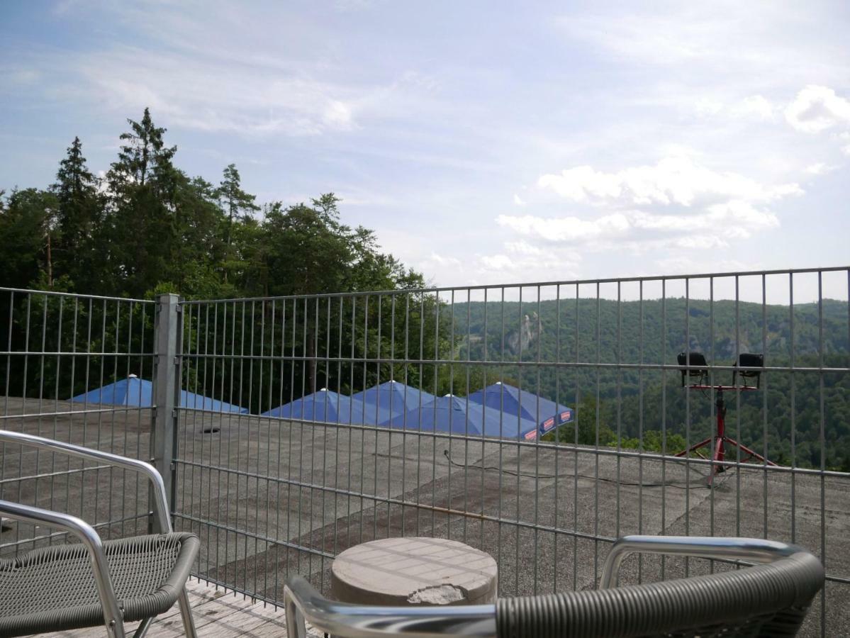 Berghaus Knopfmacher Fridingen an der Donau Luaran gambar